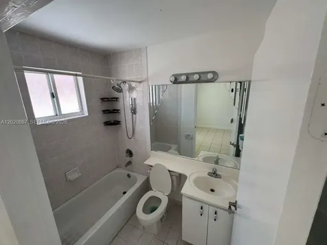 8059 NW 8th Street Miami FL 33126