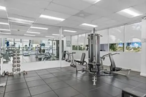 5601 Collins Avenue Miami Beach FL 33140