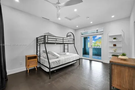 150 NE 50th Terrace Miami FL 33137