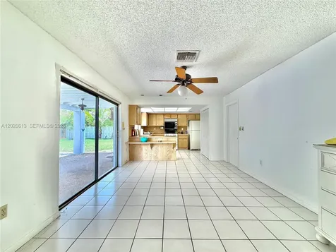 11541 SW 97th Street Miami FL 33176