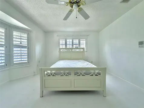 11541 SW 97th Street Miami FL 33176