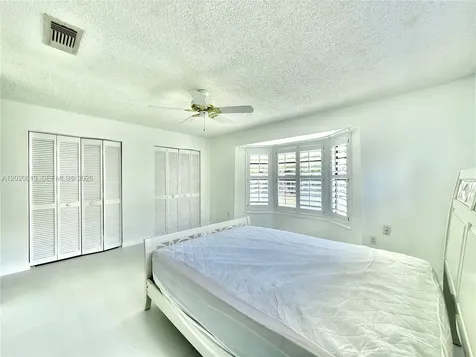 11541 SW 97th Street Miami FL 33176