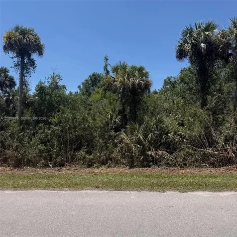 3811 SE 34 Avenue Naples FL 34117