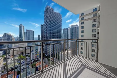 999 SW 1st Avenue Miami FL 33130