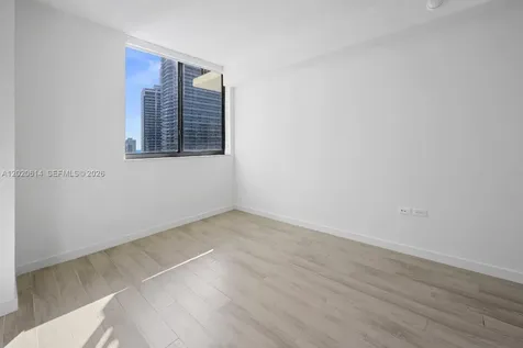 999 SW 1st Avenue Miami FL 33130