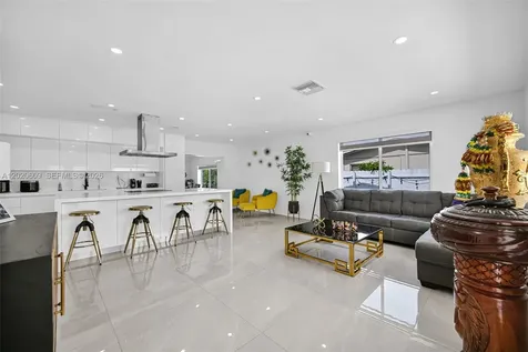 10202 SW 33rd Street Miami FL 33165