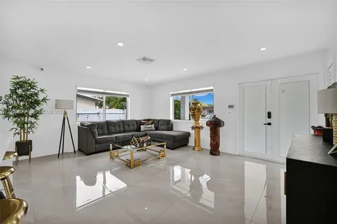 10202 SW 33rd Street Miami FL 33165