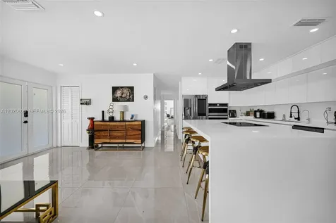 10202 SW 33rd Street Miami FL 33165