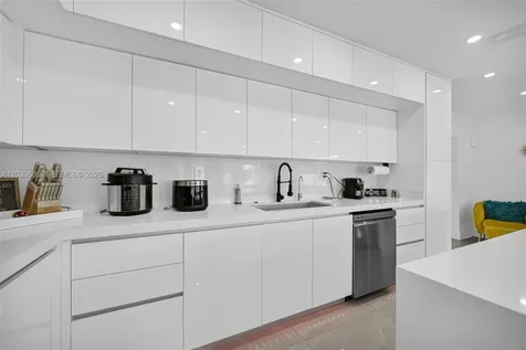 10202 SW 33rd Street Miami FL 33165