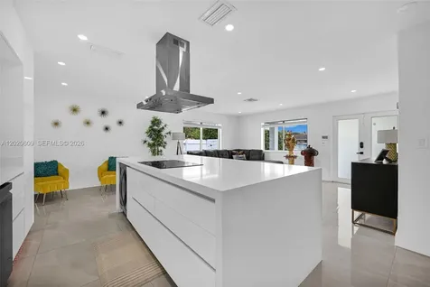 10202 SW 33rd Street Miami FL 33165