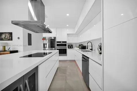 10202 SW 33rd Street Miami FL 33165