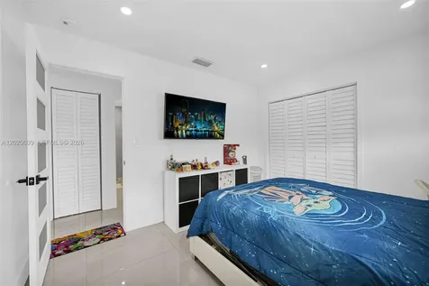 10202 SW 33rd Street Miami FL 33165