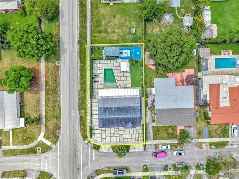 10202 SW 33rd Street Miami FL 33165