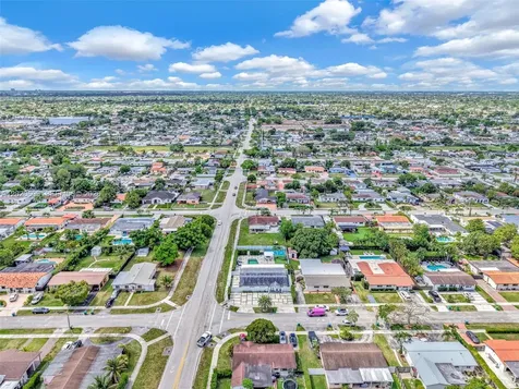 10202 SW 33rd Street Miami FL 33165