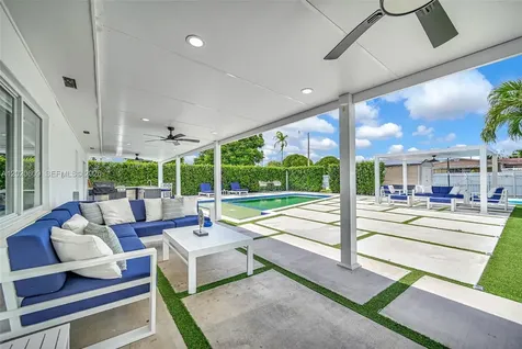 10202 SW 33rd Street Miami FL 33165