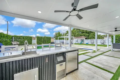 10202 SW 33rd Street Miami FL 33165