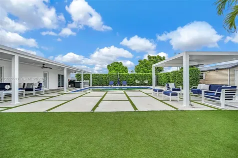 10202 SW 33rd Street Miami FL 33165