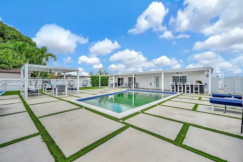 10202 SW 33rd Street Miami FL 33165