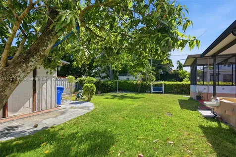 3750 SW 27th Street Miami FL 33134