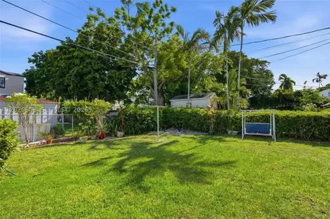 3750 SW 27th Street Miami FL 33134