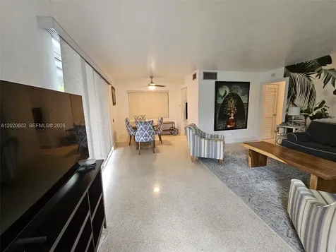 4512 Seagrape Drive Lauderdale By The Sea FL 33308