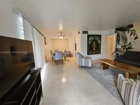 4512 Seagrape Drive Lauderdale By The Sea FL 33308