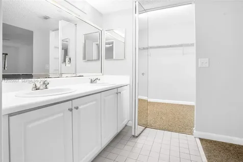 900 SW 142nd Avenue Pembroke Pines FL 33027
