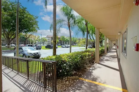 900 SW 142nd Avenue Pembroke Pines FL 33027