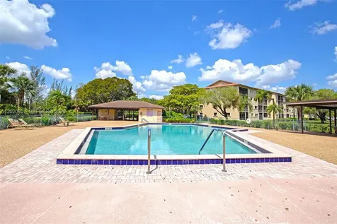 900 SW 142nd Avenue Pembroke Pines FL 33027
