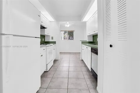 900 SW 142nd Avenue Pembroke Pines FL 33027