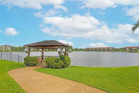 900 SW 142nd Avenue Pembroke Pines FL 33027