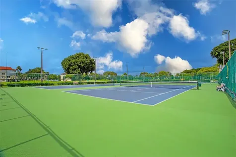 900 SW 142nd Avenue Pembroke Pines FL 33027