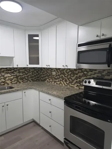 1740 NW N River Drive Miami FL 33125