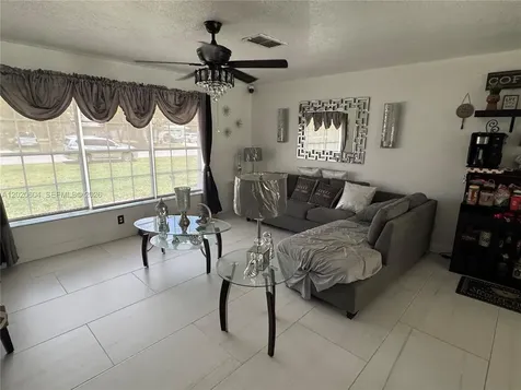 3430 Hawkin Drive Kissimmee FL 34746