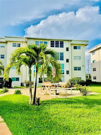 130 NE 26th Avenue Boynton Beach FL 33435