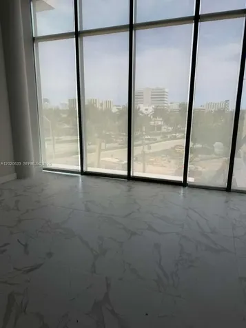 21290 Biscayne Boulevard Aventura FL 33180