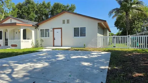 1068 NW 112th Street Miami FL 33168