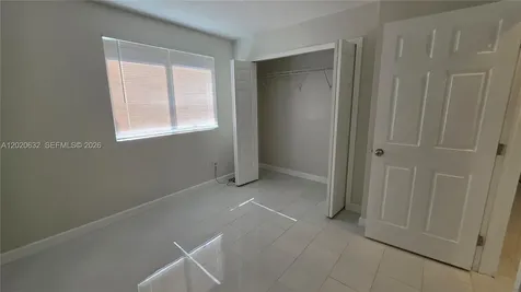1068 NW 112th Street Miami FL 33168