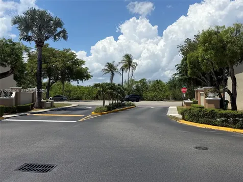 13877 SW 62nd Terrace Miami FL 33183