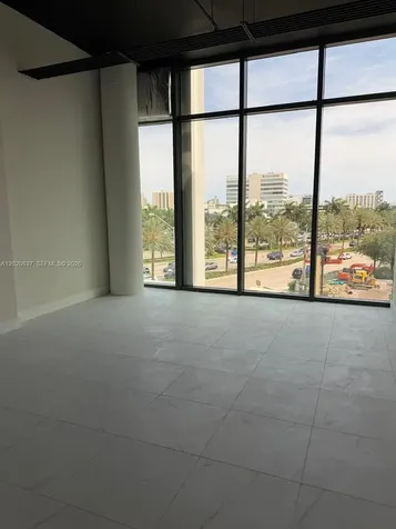 21290 Biscayne Boulevard Aventura FL 33180