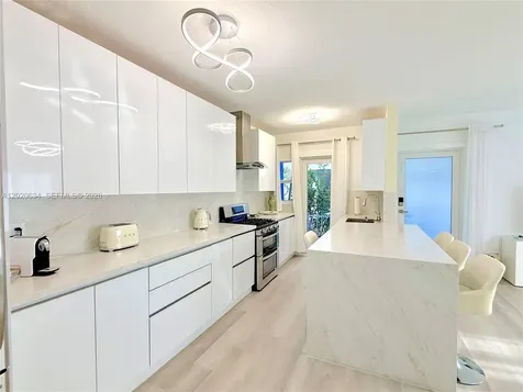1228 Pennsylvania Avenue Miami Beach FL 33139