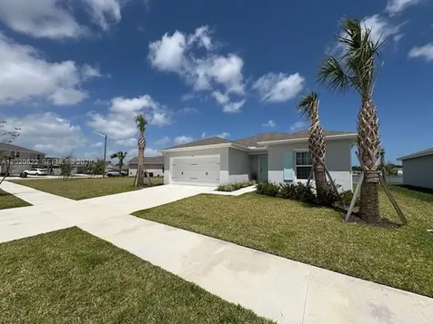 103 Pummelo Place Fort Pierce FL 34981