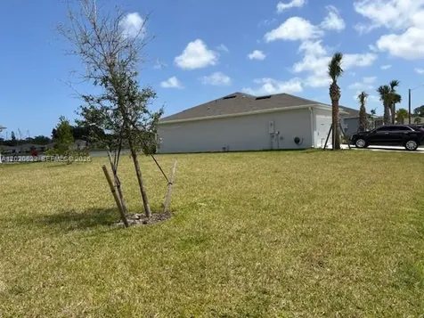 103 Pummelo Place Fort Pierce FL 34981