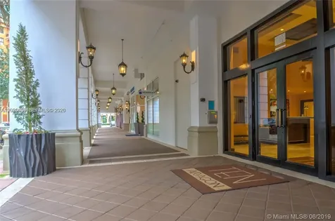 10 Aragon Avenue Coral Gables FL 33134