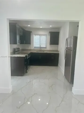 12020 W Golf Drive Miami FL 33167