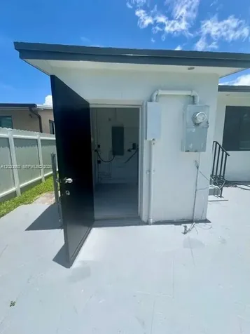 12020 W Golf Drive Miami FL 33167