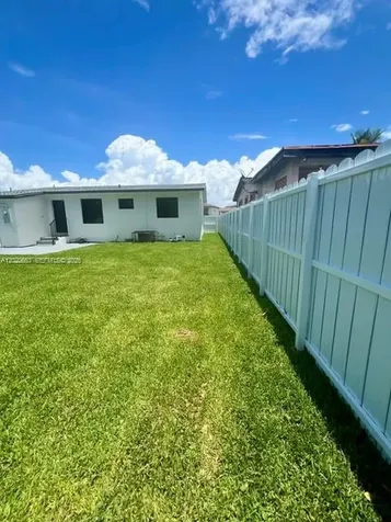 12020 W Golf Drive Miami FL 33167