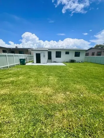 12020 W Golf Drive Miami FL 33167