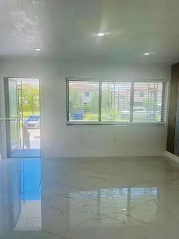 12020 W Golf Drive Miami FL 33167