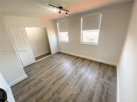 8661 NW 4th Terrace Miami FL 33126